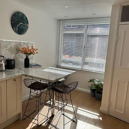 Stylish, Smart & Fun 4 Bed Home Londres Exterior foto