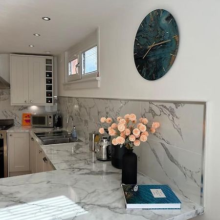 Stylish, Smart & Fun 4 Bed Home Londres Exterior foto