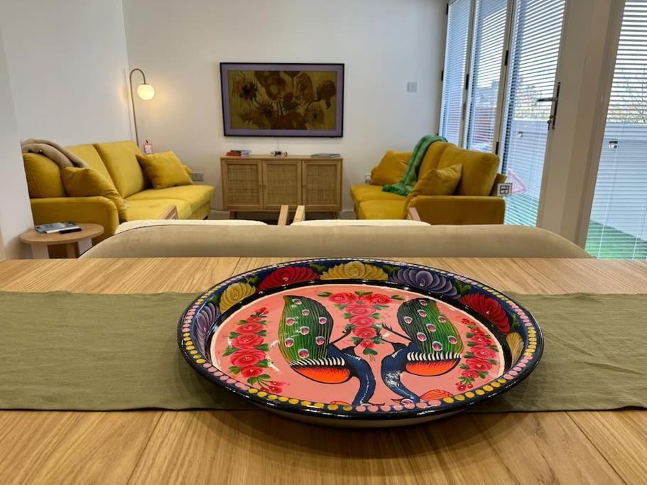 Stylish, Smart & Fun 4 Bed Home Londres Exterior foto